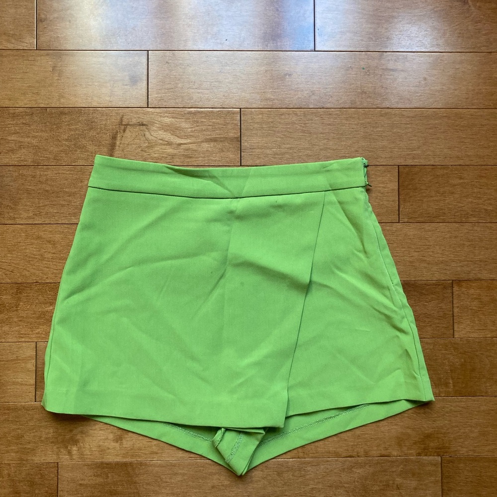 Green skort💚